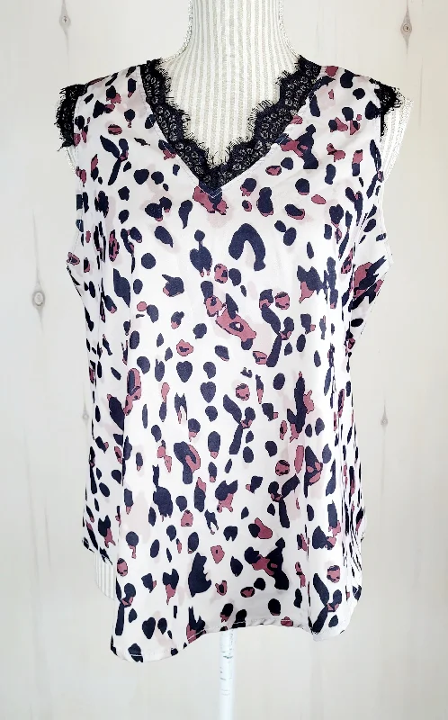 ANIMAL PRINT BLOUSE LADIES MEDIUM PRE-LOVED Peter Pan Blouse
