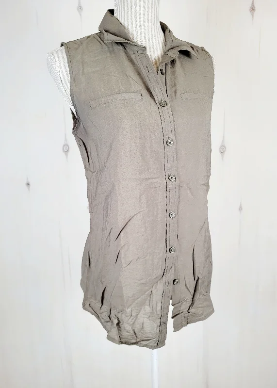 VANHEUSEN GREEN LIGHTWEIGHT BUTTON UP BLOUSE LADIES MEDIUM PRE-LOVED Boho Printed Blouse VANHEUSEN GREEN LIGHTWEIGHT BUTTON UP BLOUSE LADIES MEDIUM PRE-LOVED Boho Printed Blouse