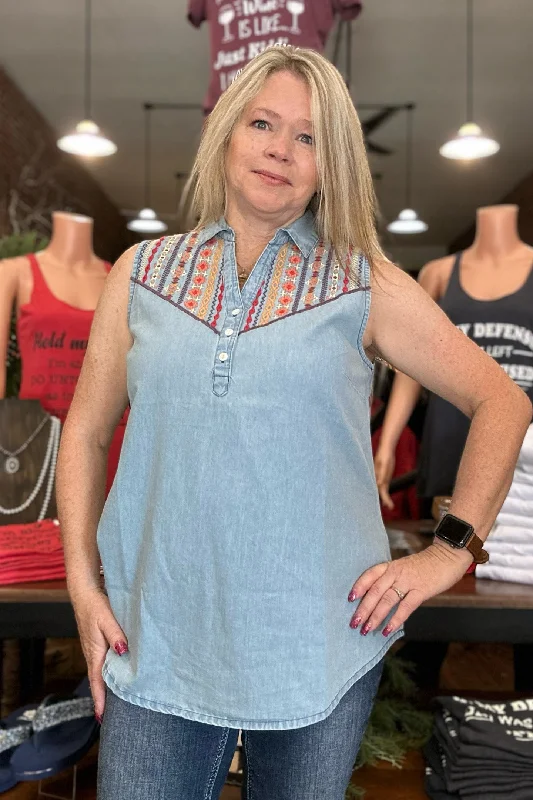 Roper Womens Lightweight Sleeveless Embroidered Blouse Casual Button Blouse
