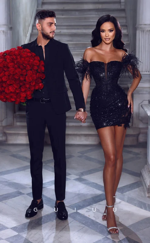 GH445 - Sheath/Column Deep V neck Feathers Short Homecoming Party Dress Tunics Stylish elegant GH445 - Sheath/Column Deep V neck Feathers Short Homecoming Party Dress Tunics Stylish elegant