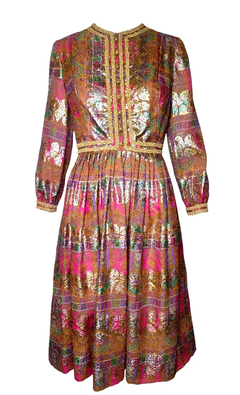 1960's Pink Paisley and Gold Jacquard Lamé Cocktail Dress Tunics Spring floral