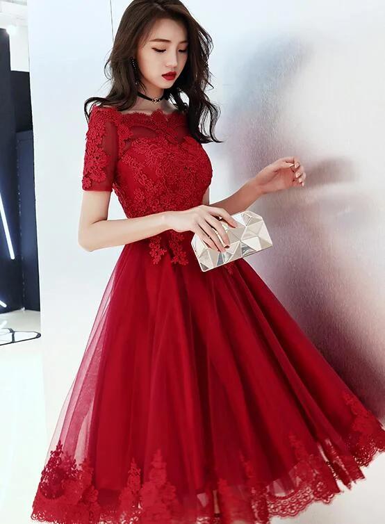 Wine Red Tulle Short Homecoming Dress with Lace Applique, Cute Prom Dress Party Dress Tunics Cozy soft Wine Red Tulle Short Homecoming Dress with Lace Applique, Cute Prom Dress Party Dress Tunics Cozy soft