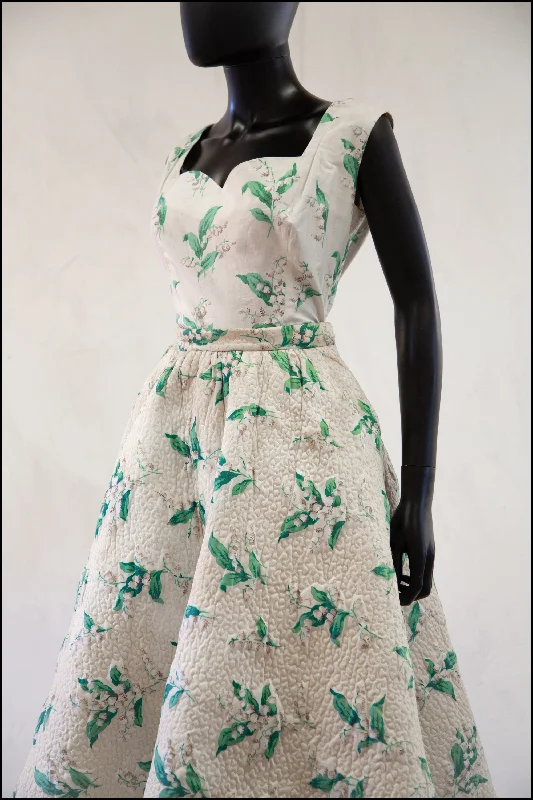 Vintage 1950s Lily of the Valley Quilted Dress Set Tunics Fleece cozy