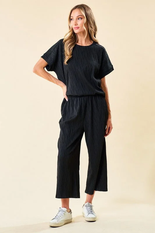 Textured Short Sleeve and Texture Pant Set Relaxed High-Waist Trousers