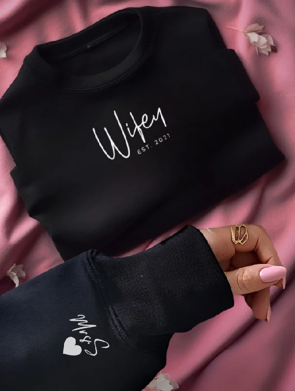 WIFEY MOD SWEATER - BLACK Iron Safe Non-Iron Wrinkle Free