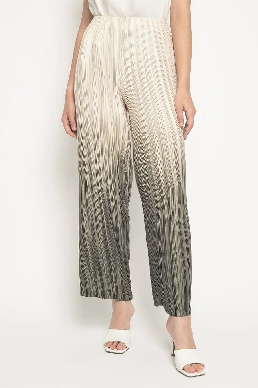 Pleated Pants in Green Wide-Legged Palazzos
