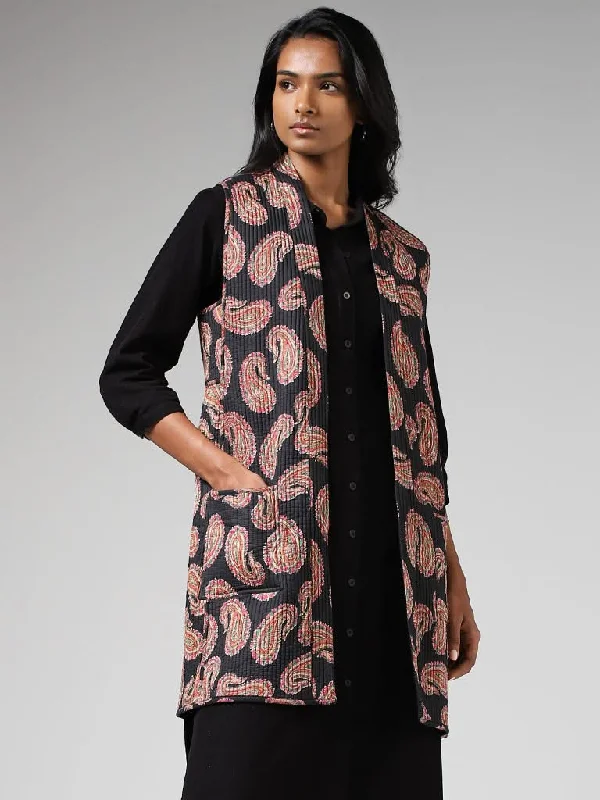 Utsa Black Paisley Printed Long Cotton Quilted Reversible Jacket Chenille Jacket Brocade Jacket Lace Jacket Utsa Black Paisley Printed Long Cotton Quilted Reversible Jacket Chenille Jacket Brocade Jacket Lace Jacket