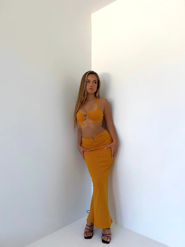 ASHLEIGH MAXI SKIRT MANGO - OUTCAST EXCLUSIVES athletic skirt fit