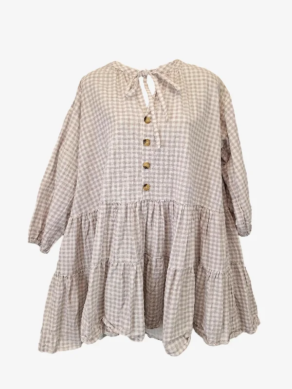 The Lullaby Club Lavender Gingham Tiered Mini Dress Size XS Comfortable Smocked Mini Dress The Lullaby Club Lavender Gingham Tiered Mini Dress Size XS Comfortable Smocked Mini Dress