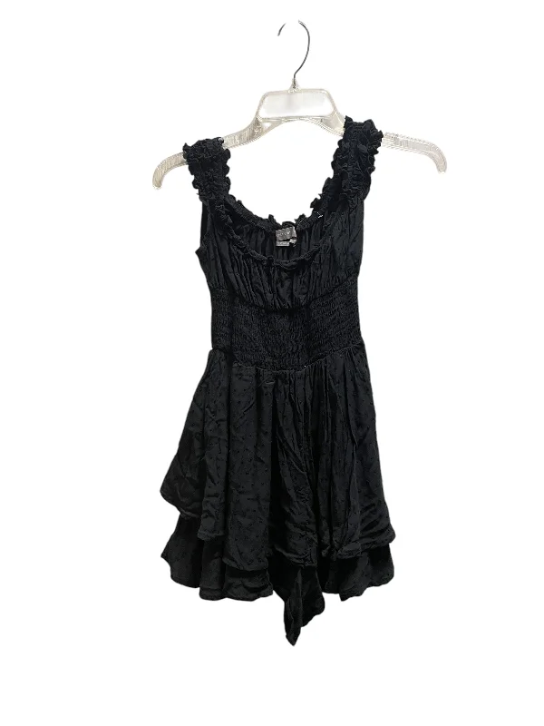 Dress Casual Short By Urban Outfitters In Black, Size: Xs Tunics Sophisticated sleek Dress Casual Short By Urban Outfitters In Black, Size: Xs Tunics Sophisticated sleek